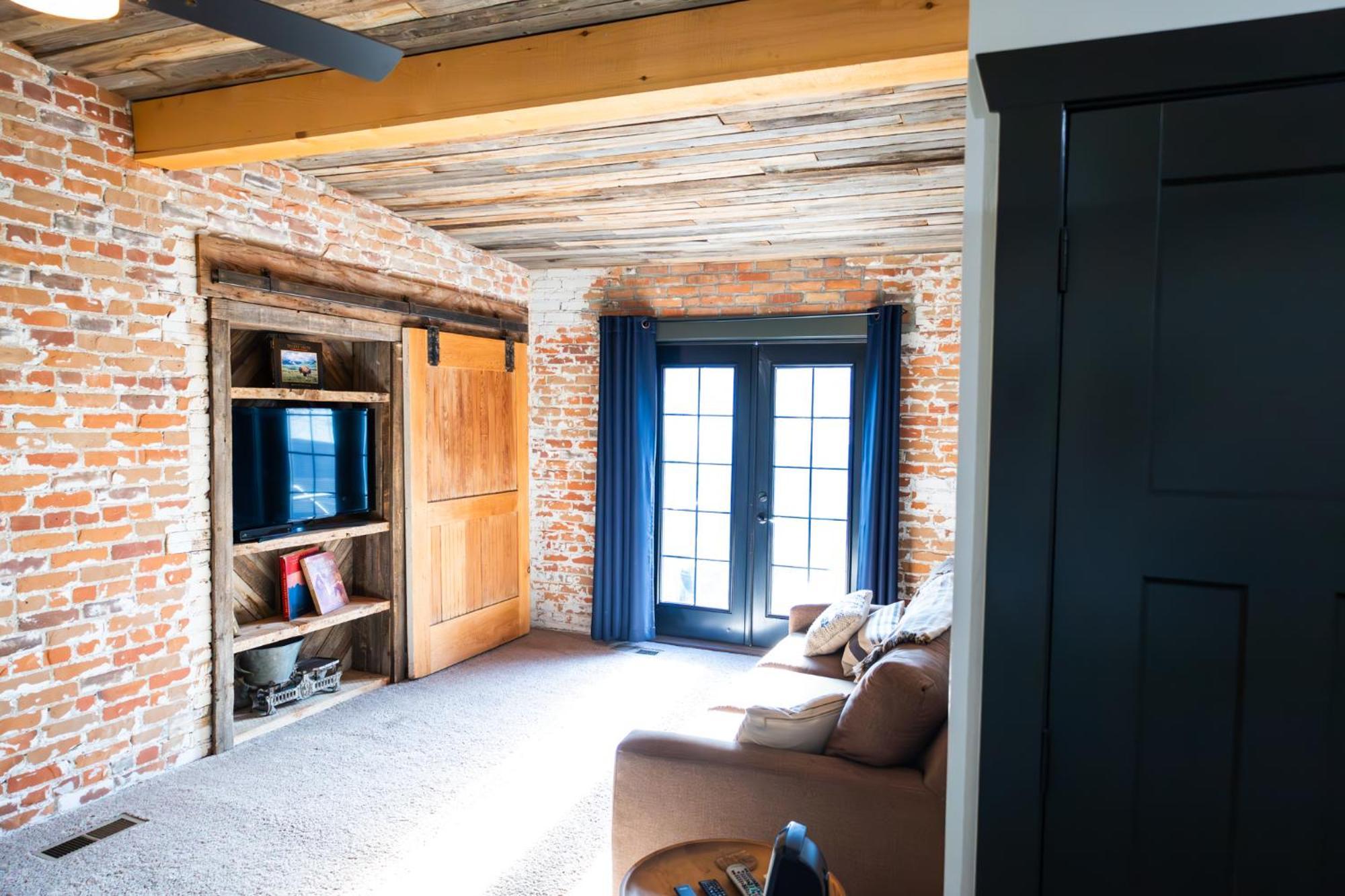 Hotel Lander Millhouse Esterno foto