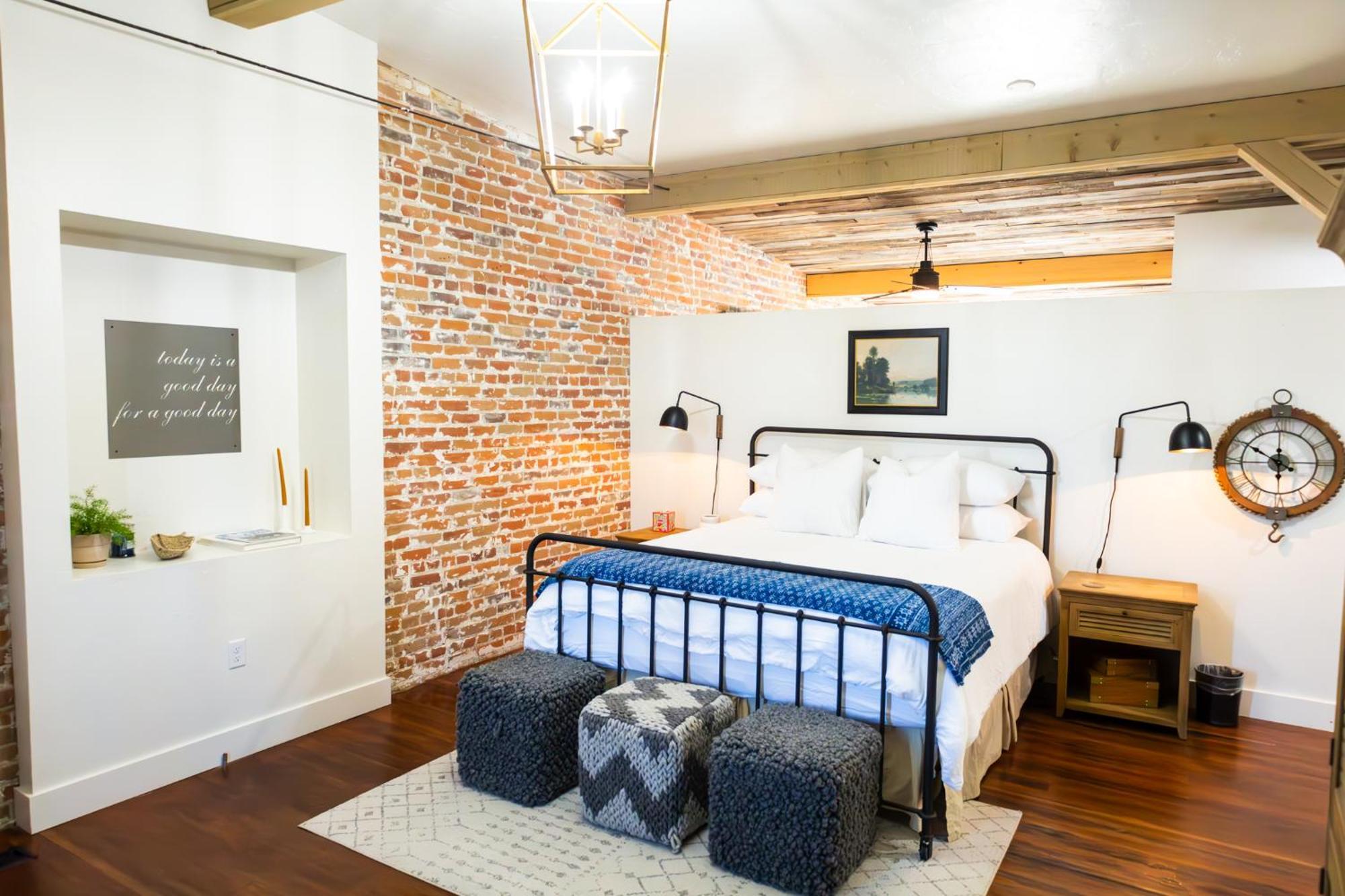Hotel Lander Millhouse Esterno foto