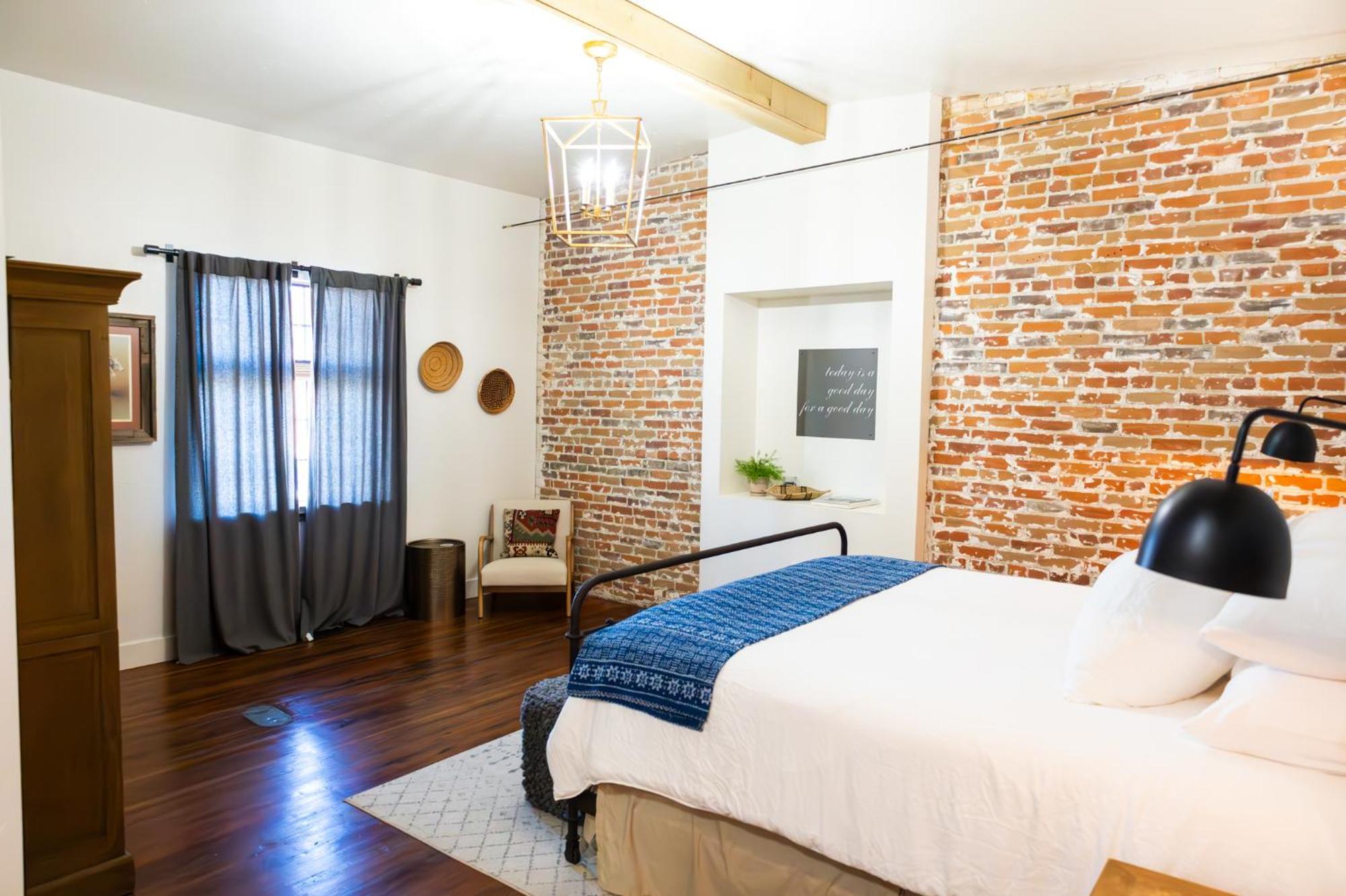 Hotel Lander Millhouse Esterno foto